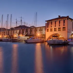**** Hotell Nh Collection Marina Italien