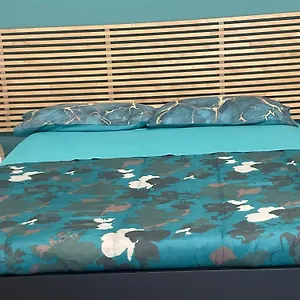 3* Couette-café Aeroporto
