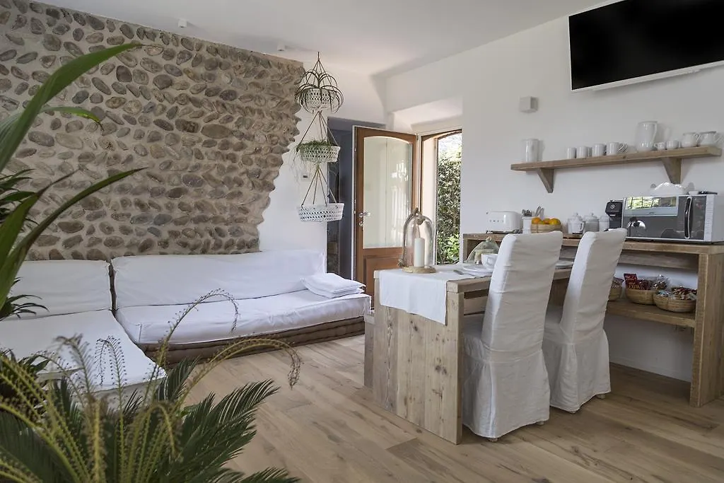 La Torre Medioevale Bed & Breakfast Marne di Filago